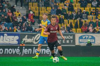 Hugo Sochůrek a Ladislav Krejčí slaví nové smlouvy a budou chtít zazářit na Mistrovství světa - Médium.cz